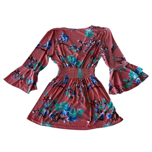 Y2K Babydoll V Neck Pink and Floral Tunic Top Smocked Waist with Bell Sleeves - Picture 2 of 7